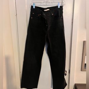 Levi’s Ribcage Jeans